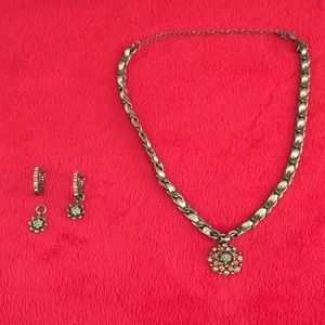 Cookie Lee Jewelry Set Necklace and Earrings